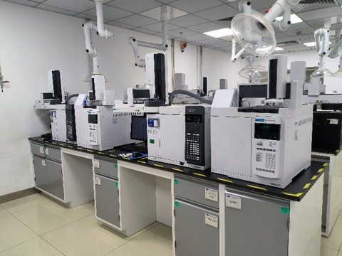 色谱类-GC室.jpg 色谱类-GC室.jpg